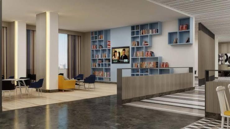 Hotel Country Inn & Suites By Migrolino *